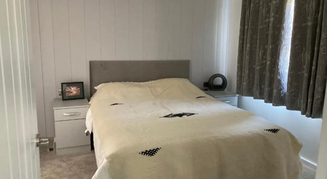 Коттедж Lovely Holiday Lodge in St Merryn Cornwall