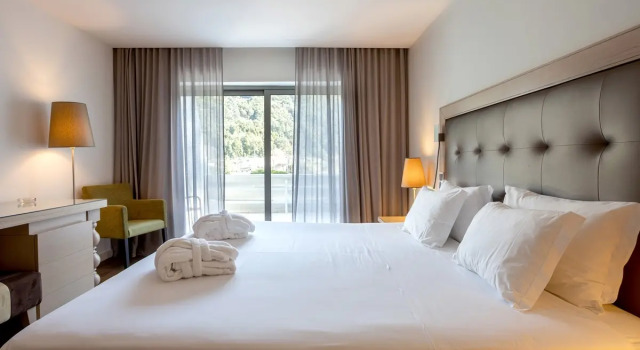 Hotel Porta do Sol Conference Center & Spa, Book Ferieresort Hoteller i Caminha med pool, Swimmingpool