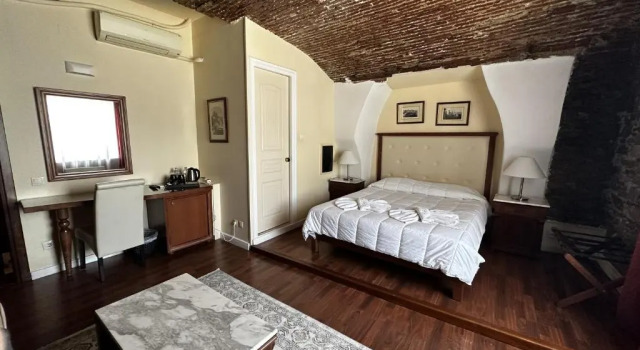 Трёхместный номер Standard с видом на море Hotel Aktaion Syros