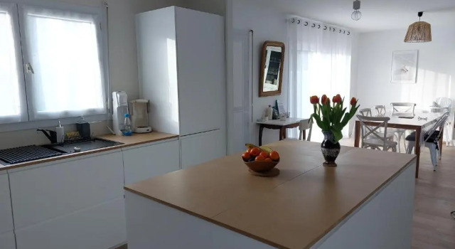 Коттедж Kerlaouen - Maison avec jardin - 5 min plage Carnac