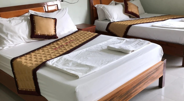 Четырёхместный номер Standard Rose Hotel