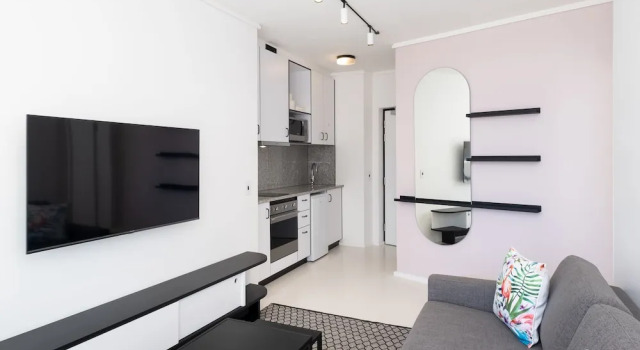 The Flamingo by Perch Stays