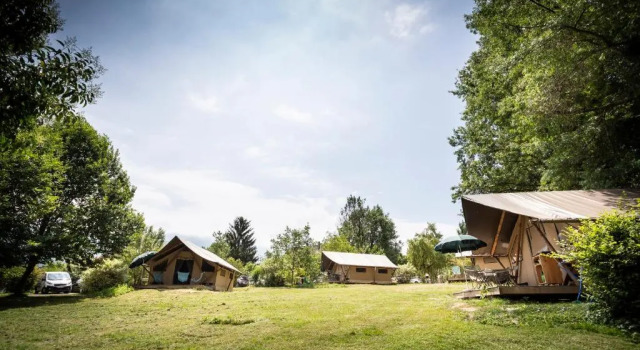 Тент Huttopia Lac dAiguebelette