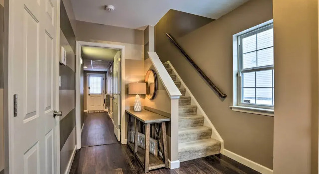 Апартаменты Charming Bellefonte Townhome Near Penn State!