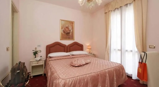 Nice Suites & Hotels