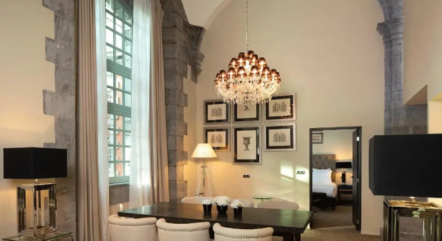 Семейный люкс Royal Hainaut Spa & Resort Hotel