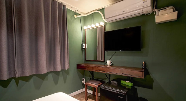 BUTLER:LEE HONGDAE-Caters to Women, Rezerwuj Hotel Mapo-Gu Seul
