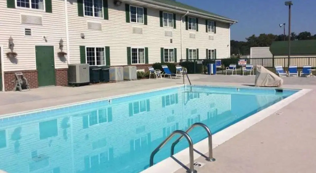 Baymont by Wyndham Mount Vernon Renfro Valley, Prenota Hotel Mount Vernon Kentucky