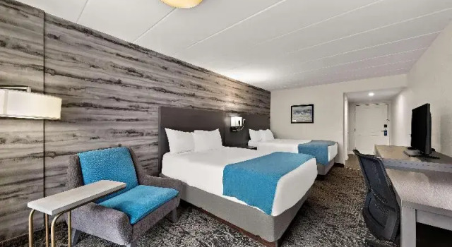 Четырёхместный номер Standard Best Western Parkway Hotel Toronto North