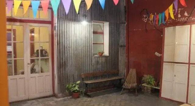 CASA ARTIGAS Hostel, Забронировать Хостел Хостелы Кордовы, рядом с Libertador Theatre, Хостел
