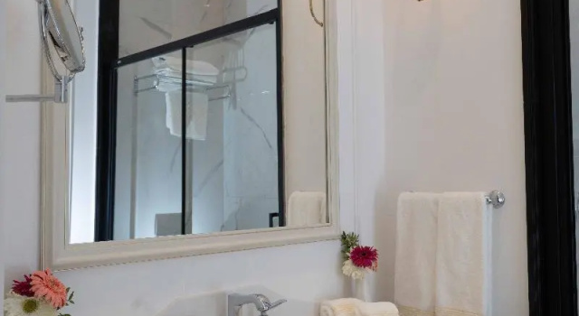 Двухместный номер Deluxe ANIM Boutique Hotel