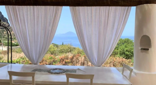 Коттедж с 4 комнатами Case Pollara - Ottima vista sul mare e sul tramonto