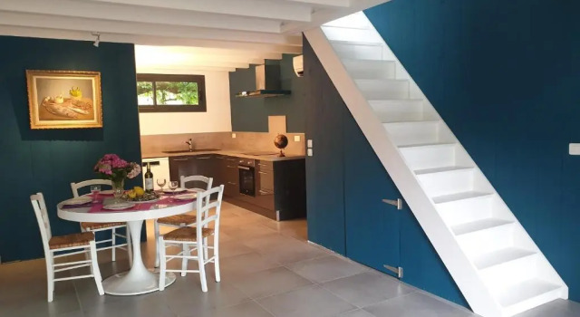 Couleur Cabanes Classe 3 Etoiles, Забронировать Отель Отели Бассен-д'Аркашон с парковкой, Парковка