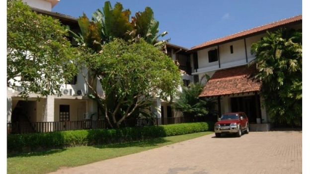 Taprospa  Footprints"