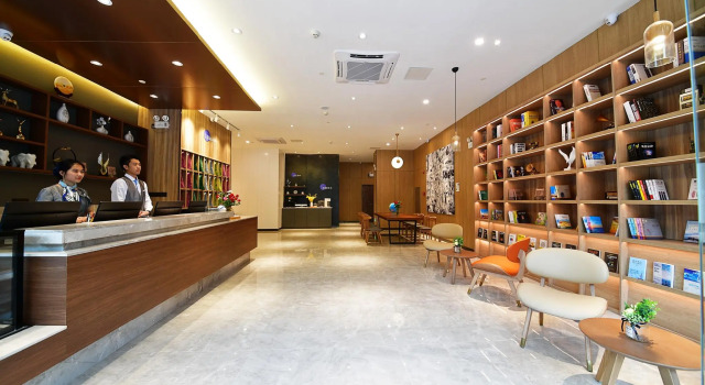 Hanting Premium Hotel Qingyuan Beijiang Bridge, Rezervasyon Otel Guangdong otoparklı oteller, Otopark