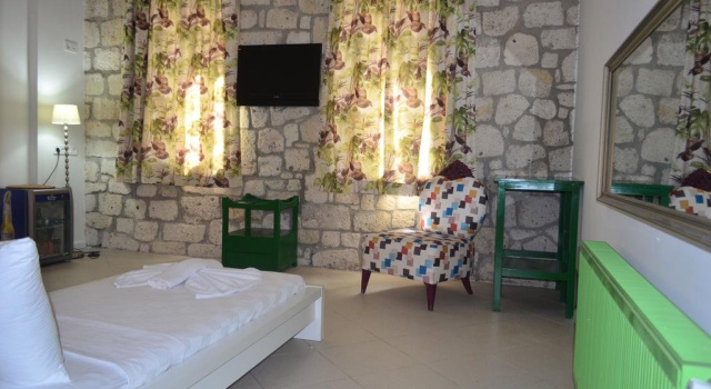 Curcuna Hotel