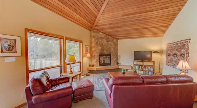 Jackpine Lane #6 by Village Properties at Sunriver