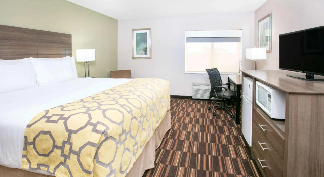 Двухместный номер Standard Baymont by Wyndham Plano