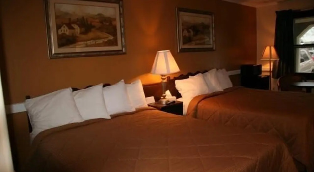 Cherry Lane Motor Inn, Забронировать Отель Смоктаун Ланкастер, рядом с Фермерский рынок Берд-ин-Ханд