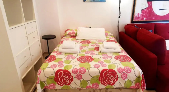 Skol 219. Studio Apartment Skol Marbella with Sea Views, Забронировать Апартаменты/квартира Отели Марбелья с бассейном, рядом с Музей гравюры, Бассейн