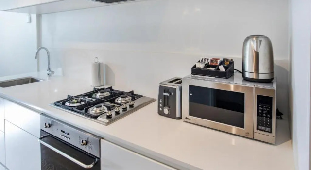 Апартаменты Superior Spencer Street Apartments