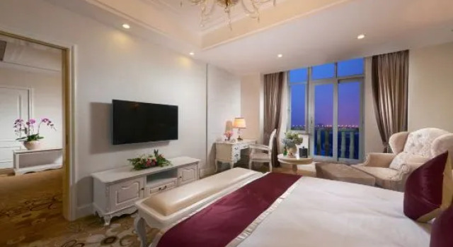 Люкс Business Kaiyuan Manju Select Hotel(Hongqiao Hub National Exhibition Center Sto