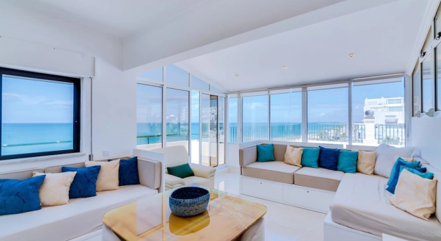 Carteia Beachfront at Praia da Gaivota, Varaa Huoneisto Hotellit Algarve pysäköinnillä, Pysäköinti