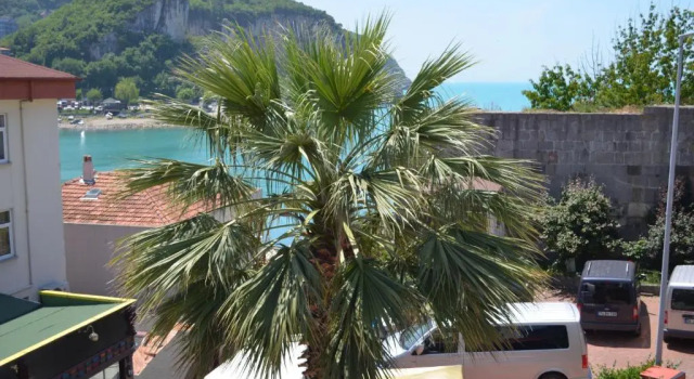 Трёхместный номер Deluxe с частичным видом на море Sardinia Otel