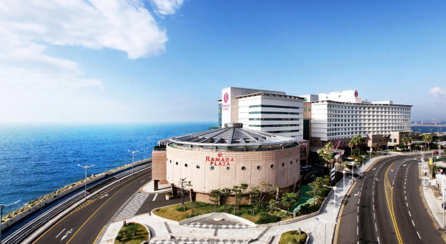 Номер Standard Ramada Plaza Jeju