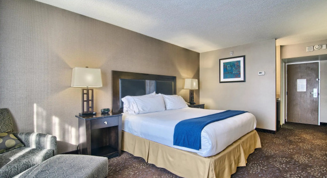 Двухместный номер Standard Holiday Inn Express Detroit-Birmingham by IHG