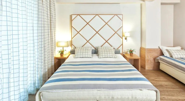 Трёхместный номер Standard с видом на море Olympus Thea Boutique Hotel