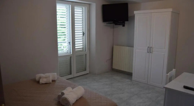 La Quercia B&B, Prenota Bed & breakfast Hotel a Calabria con parcheggio, Parcheggio