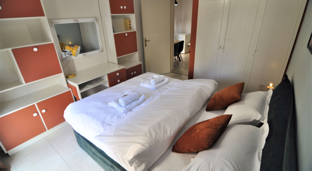 Zennova #4 Vintage City Center Apt, Забронировать Отель Отели Салоников 3 звезды, рядом с Музей Ататюрка, 3*