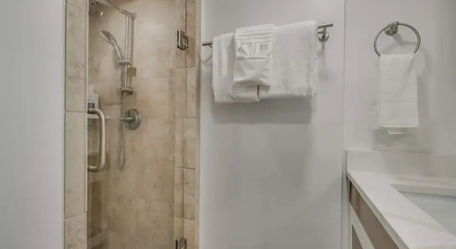 Historic District Gem w/ Modern Style & Amenities!, Rezerwuj Hotel Phoenix Scottsdale