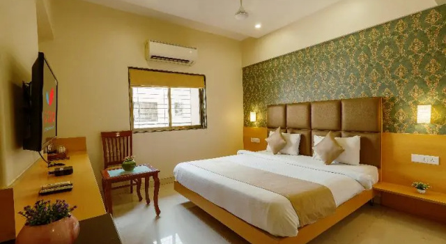 Двухместный номер Deluxe Magnus Square Business Hotel, Viman Nagar Pune