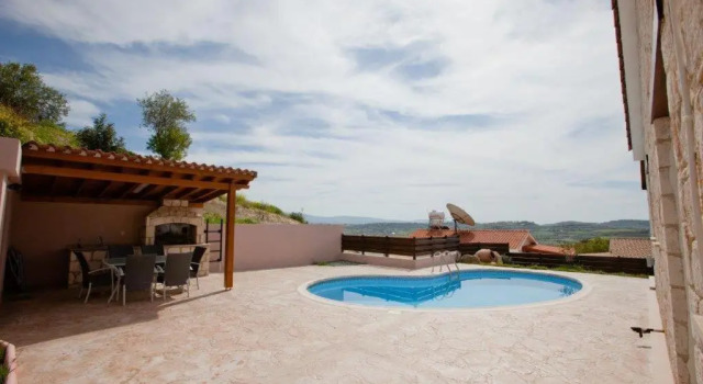 Villa Afroditi House