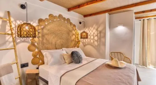Aeolia Boutique Studios, Забронировать Отель Отели Эрмуполиса с парковкой, рядом с Музей промышленности Эрмуполи, Парковка