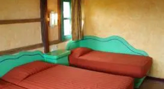 Hosteria Canoa, Rezerwuj Hotel Hotele w Canoa z parkingiem, Parking