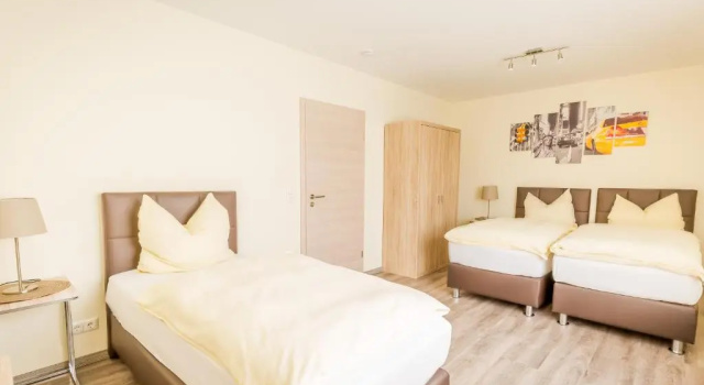 Boardinghaus Modern Living, Prenota Hotel Röttenbach Media Franconia