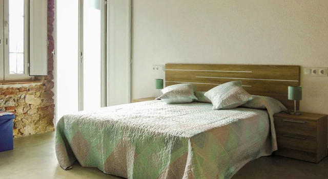 Authentic, Modern and Wheelchair Friendly Holiday Home With Private Pool