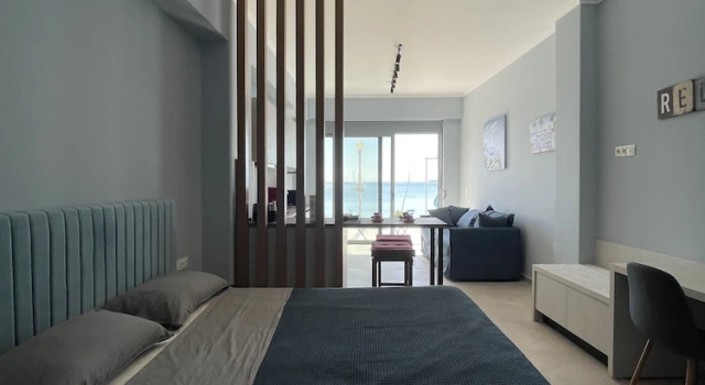Студия Charaki Escape Chic Seafront Studio