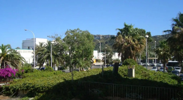 Апартаменты Appartamento per 4 persone al poetto di Cagliari
