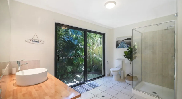 Коттедж Home Away From Home, 38 Redwood Avenue, Marcus Beach, Noosa Area