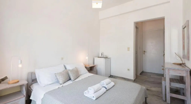 Двухместный номер Standard с балконом и с красивым видом из окна Vounali Rooms