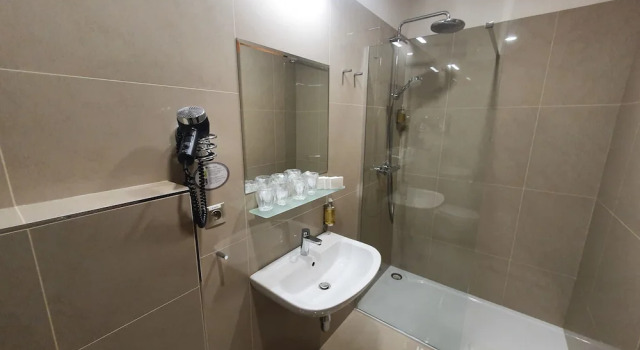 Четырёхместный номер Deluxe с 2 комнатами с видом на окрестности Hotel Bankov Košice