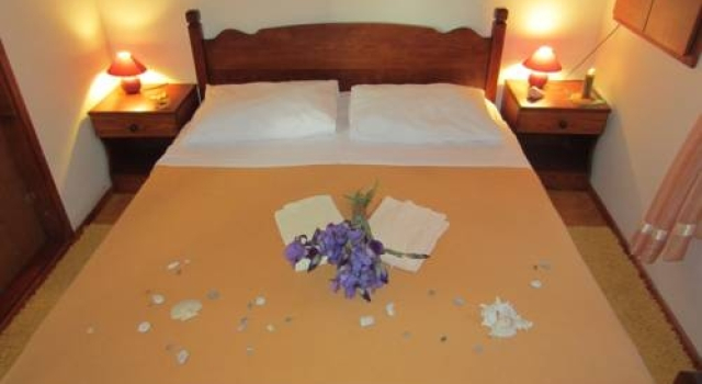 Rooms & Studio Stipcic, Забронировать Отель Трогир Ciovo Island
