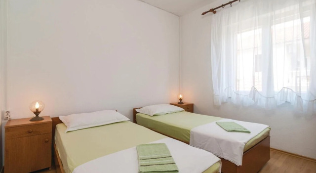 Beautiful Apartment in Supetar With 2 Bedrooms and Wifi, Prenota Appartamento San Pietro di Brazza 