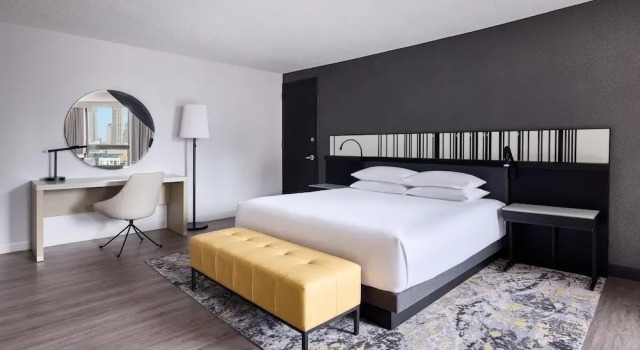 Полулюкс Skyline Hyatt Regency Chicago