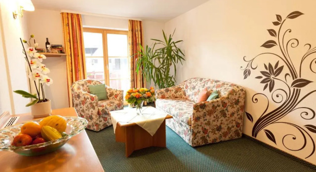 Hotel Viktoria, Book Hotel Hoteller i Oberstdorf med pool, Swimmingpool
