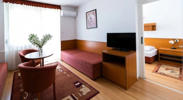 Апартаменты Napfény Hotel